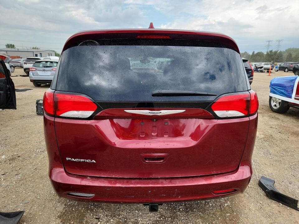 2017 CHRYSLER PACIFICA LX 6