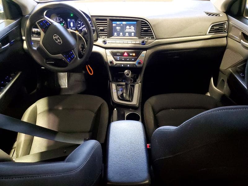 2018 HYUNDAI ELANTRA SEL 8