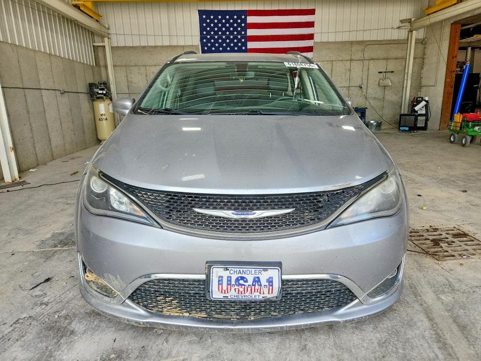 2020 CHRYSLER PACIFICA TOURING L 5