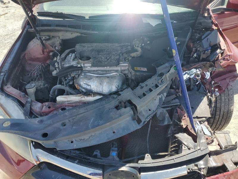 2017 TOYOTA CAMRY SE 11