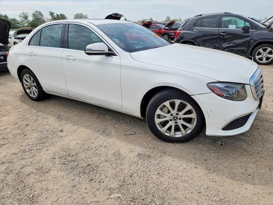 2017 MERCEDES-BENZ E 300 4MATIC 4