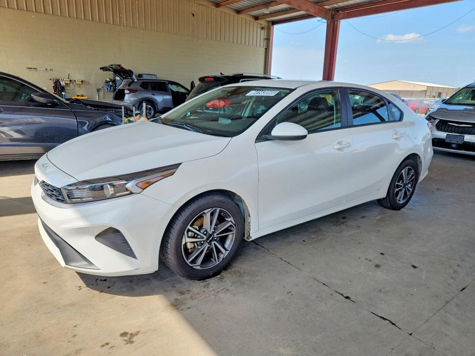 2023 KIA FORTE LXS - 1