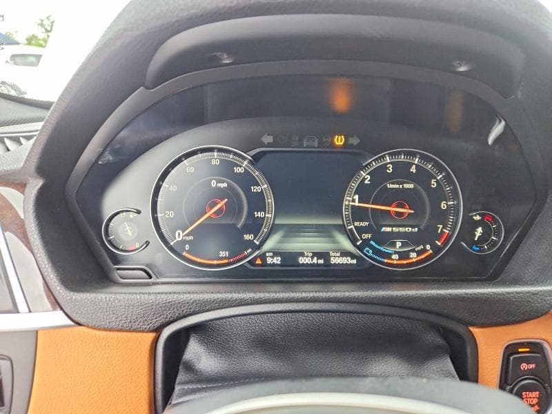 2018 BMW 330 XI 9