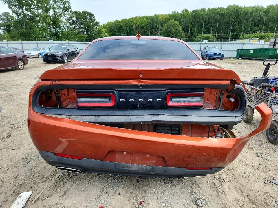 2021 DODGE CHALLENGER SXT 6