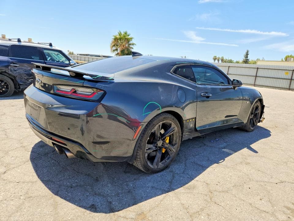 2018 CHEVROLET CAMARO SS 3