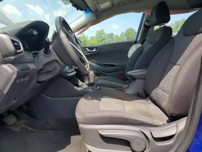 2019 HYUNDAI IONIQ PLUG-IN HYBRID BASE 7