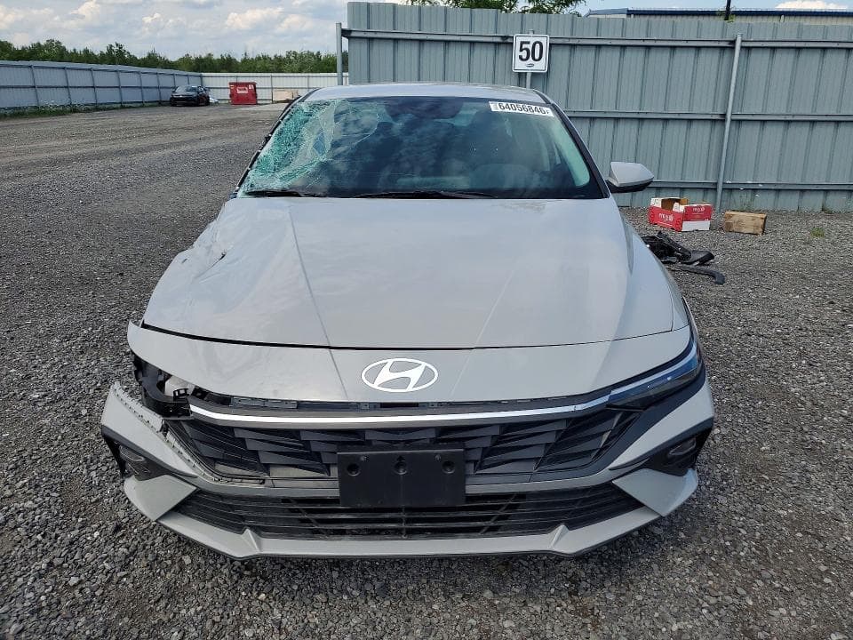 2024 HYUNDAI ELANTRA SEL 5