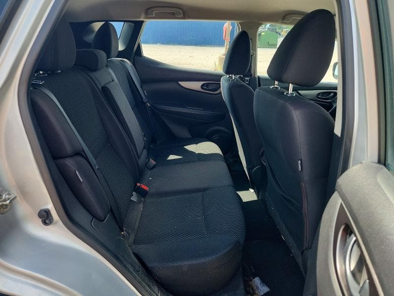 2020 NISSAN ROGUE SPORT S 11