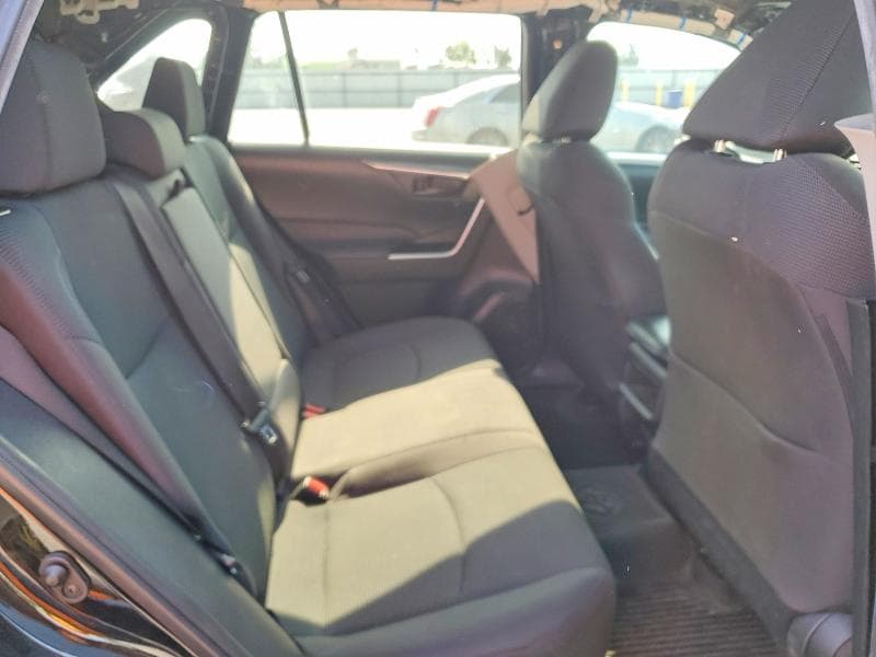 2021 TOYOTA RAV4 LE 11