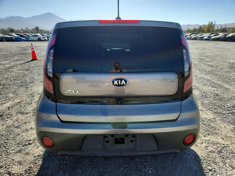 2017 KIA SOUL BASE 6