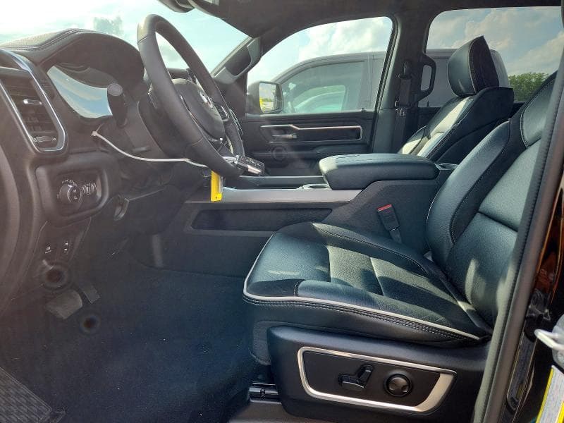 2026 RAM 1500 LARAMIE 7