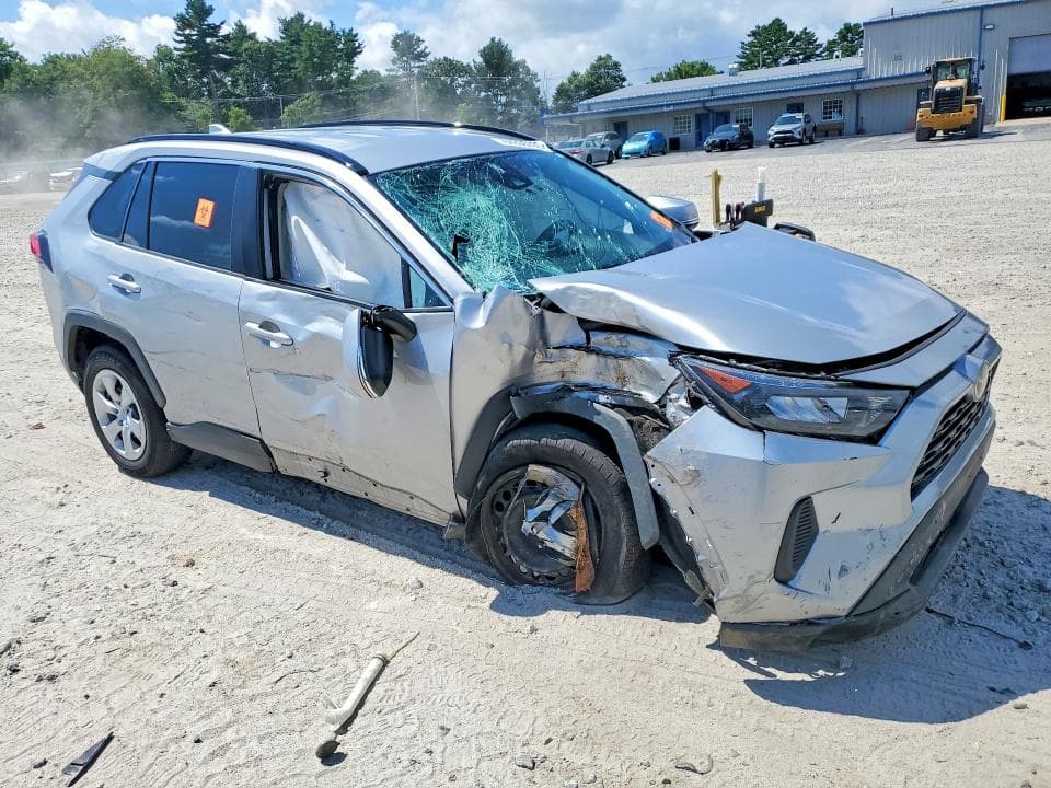 2019 TOYOTA RAV4 LE 4