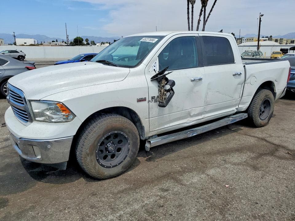 2017 RAM 1500 SLT - 1