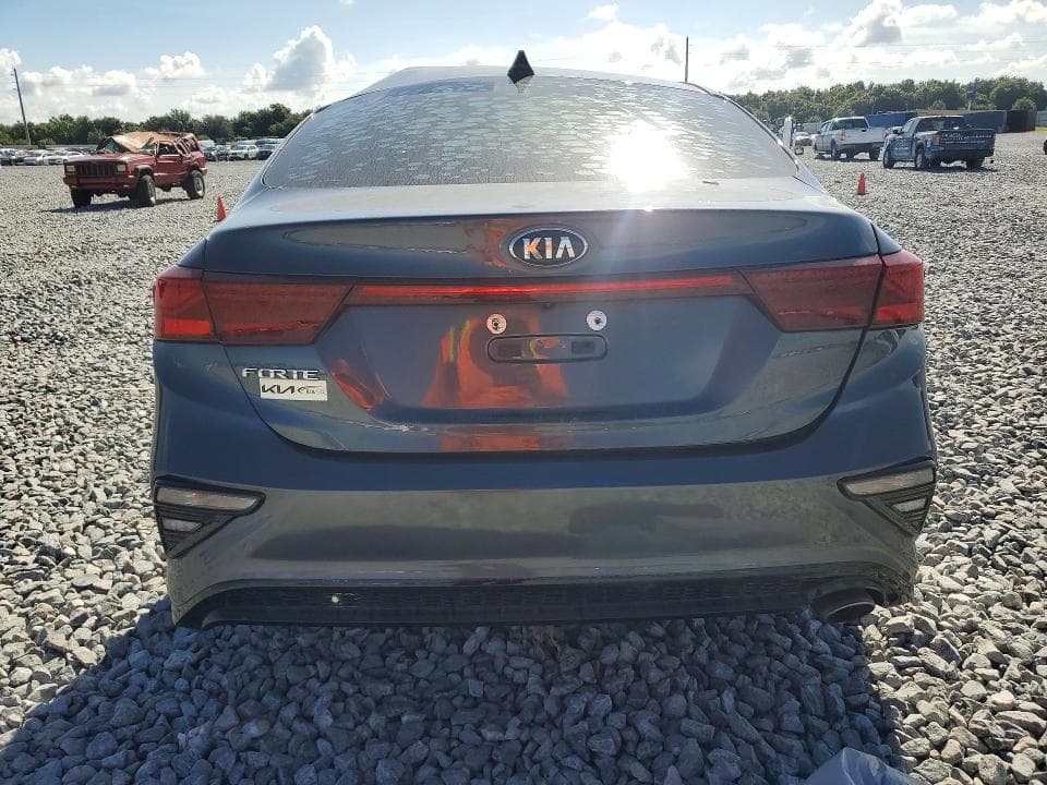 2019 KIA FORTE LXS 6
