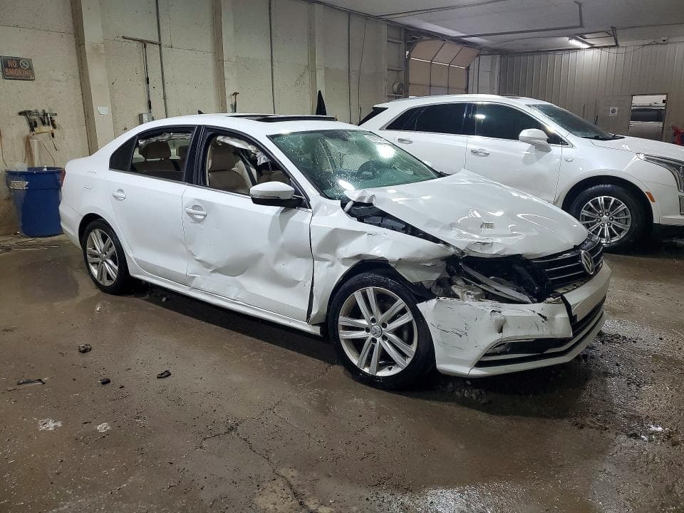 2017 VOLKSWAGEN JETTA SEL 4
