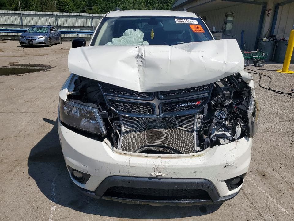 2019 DODGE JOURNEY SE 5