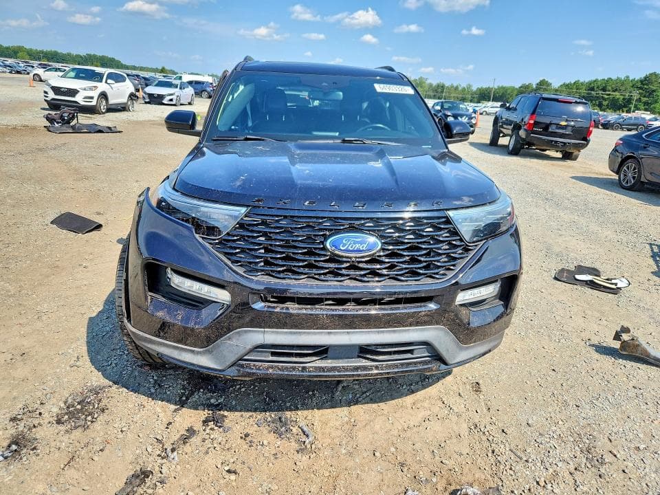 2022 FORD EXPLORER ST-LINE 5