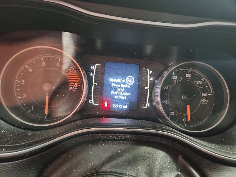2019 JEEP CHEROKEE LATITUDE PLUS 9