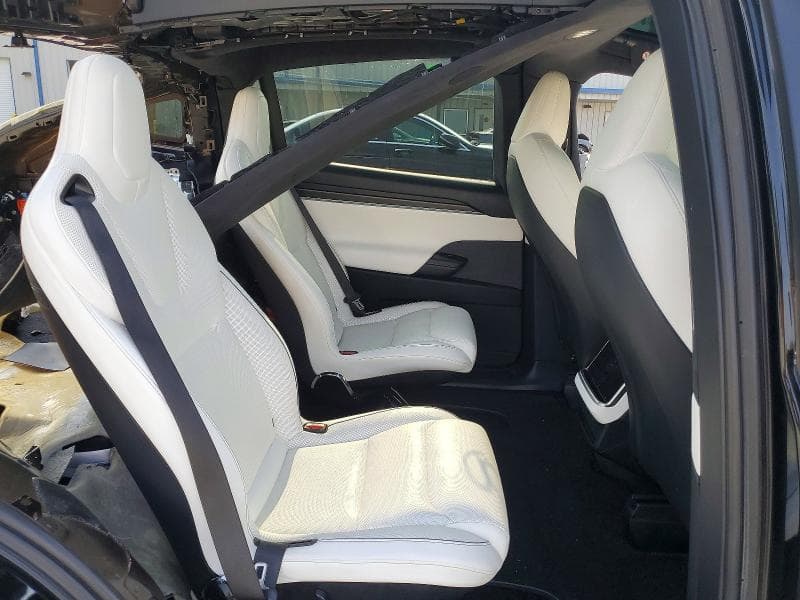 2023 TESLA MODEL X 10