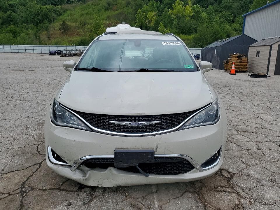 2019 CHRYSLER PACIFICA TOURING L PLUS 5