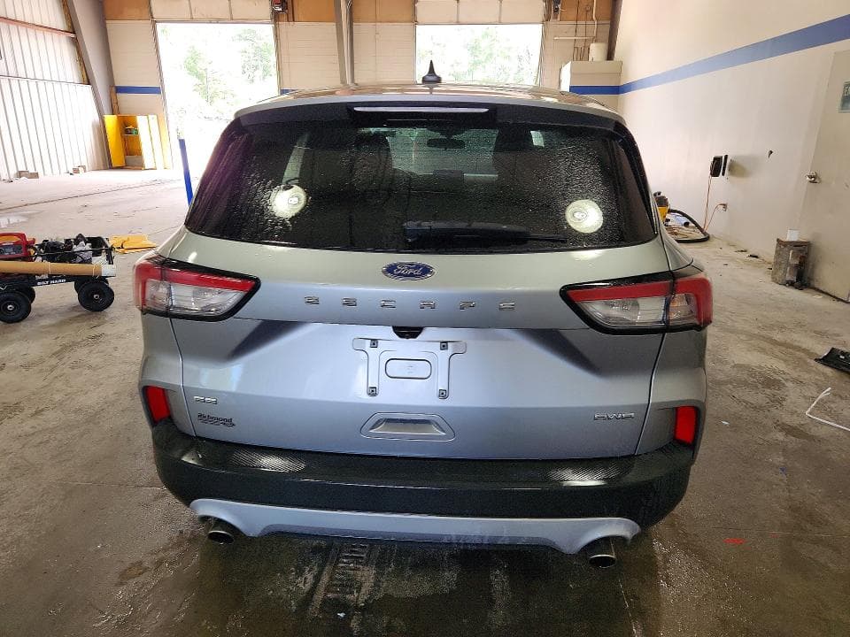 2022 FORD ESCAPE SE 6