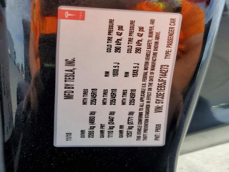 2018 TESLA MODEL 3 12