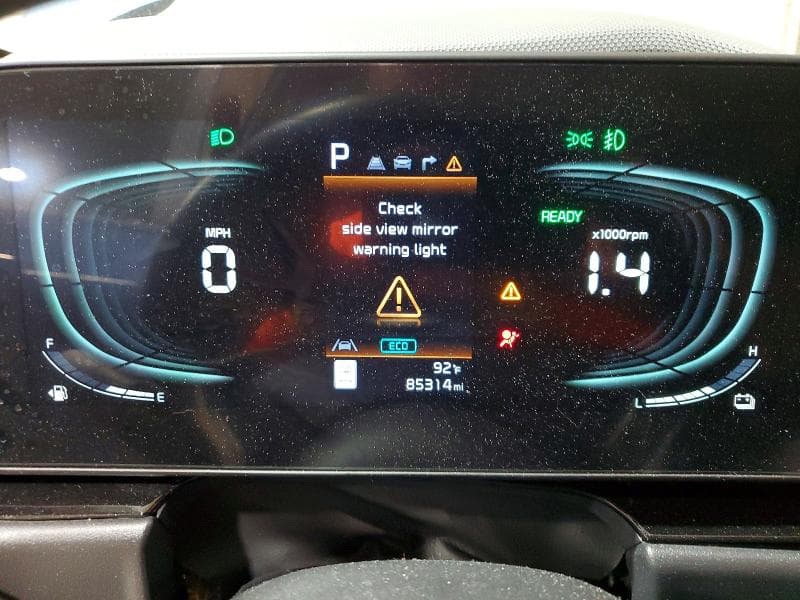 2023 KIA NIRO EX 9