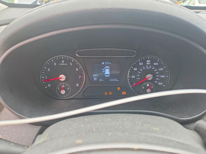 2020 KIA SORENTO LX 9