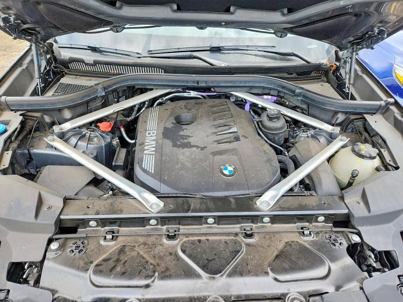 2025 BMW X5 XDRIVE40I 12