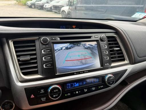 2018 TOYOTA HIGHLANDER XLE 9