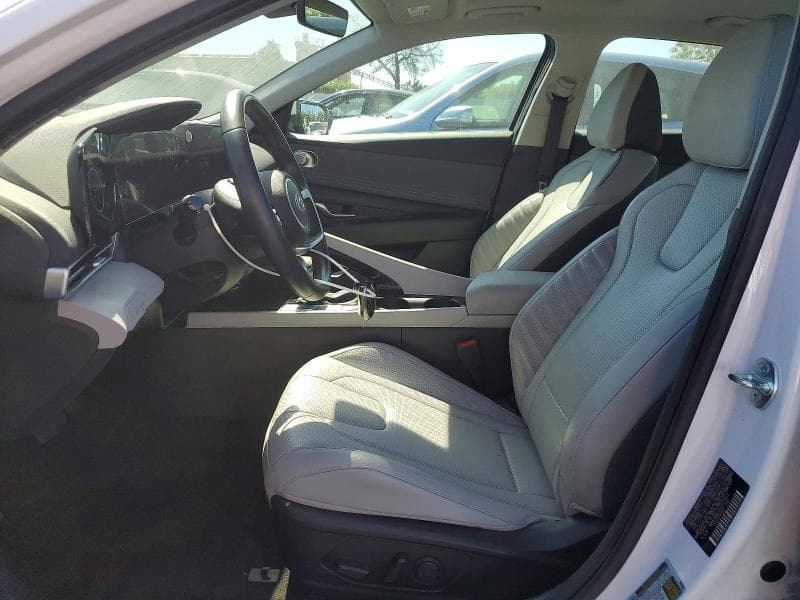 2025 HYUNDAI ELANTRA LIMITED 7