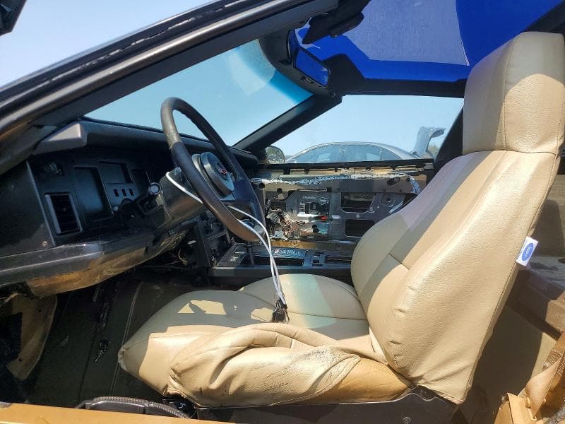 1985 CHEVROLET CORVETTE 7
