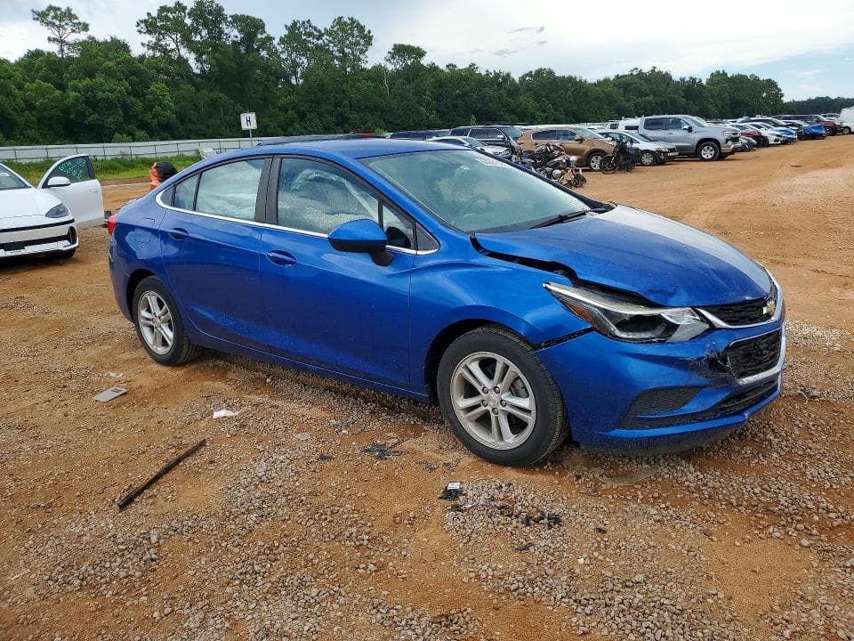 2017 CHEVROLET CRUZE LT 4