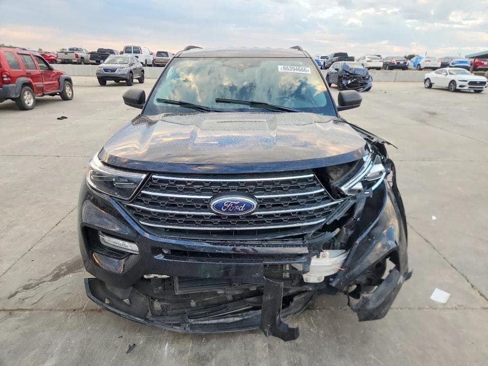 2023 FORD EXPLORER XLT 5
