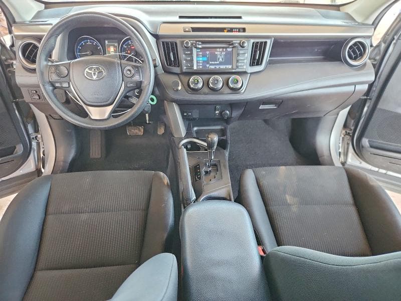 2017 TOYOTA RAV4 LE 8