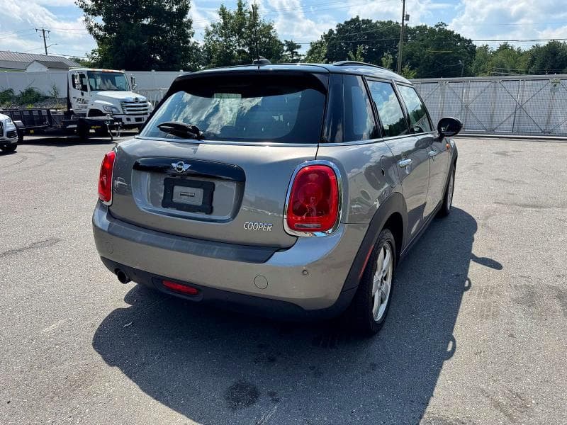 2018 MINI COOPER 3