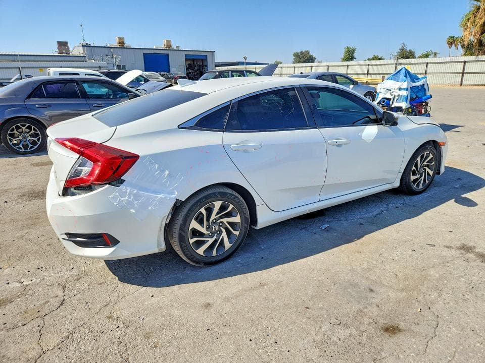 2017 HONDA CIVIC EX 3