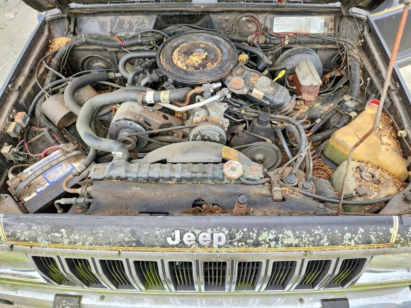 1985 JEEP CHEROKEE LAREDO 12