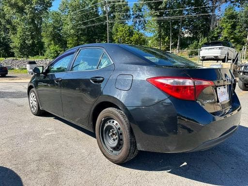 2019 TOYOTA COROLLA LE 2