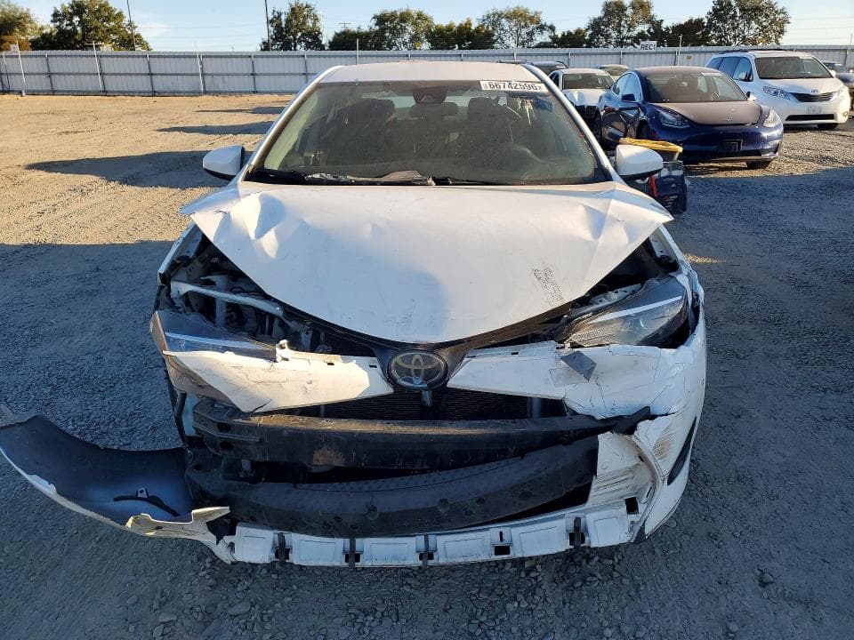 2018 TOYOTA COROLLA LE 5