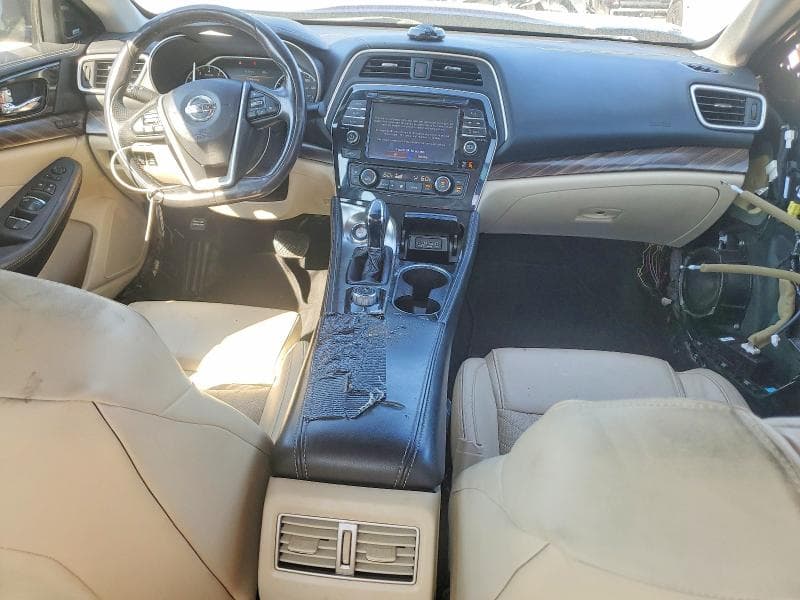 2017 NISSAN MAXIMA PLATINUM 8