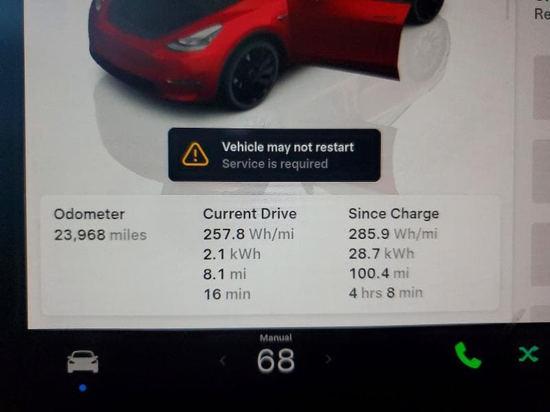 2023 TESLA MODEL Y 9