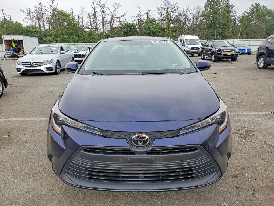 2026 TOYOTA COROLLA LE 5