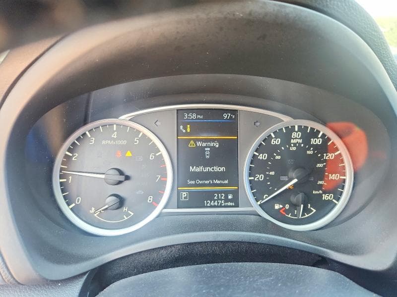 2019 NISSAN SENTRA SV 9