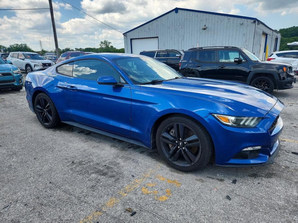 2017 FORD MUSTANG 4
