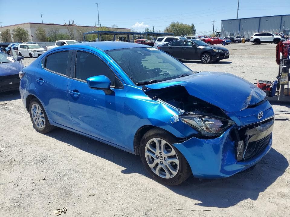 2017 TOYOTA YARIS IA BASE 4
