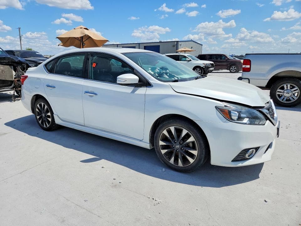2019 NISSAN SENTRA SR 4