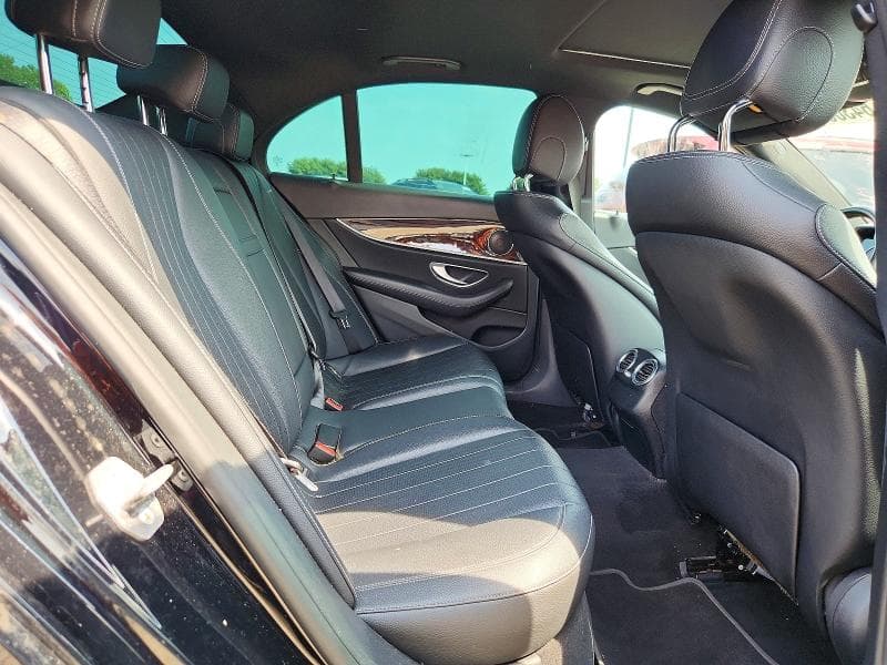 2017 MERCEDES-BENZ E 300 4MATIC 10