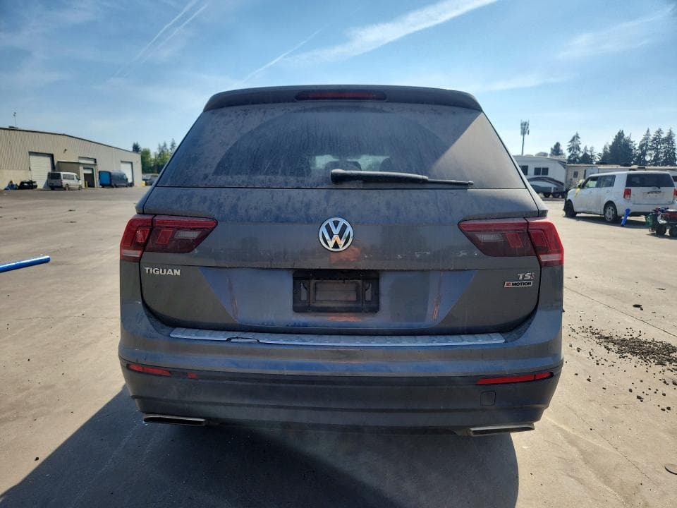 2018 VOLKSWAGEN TIGUAN S 6