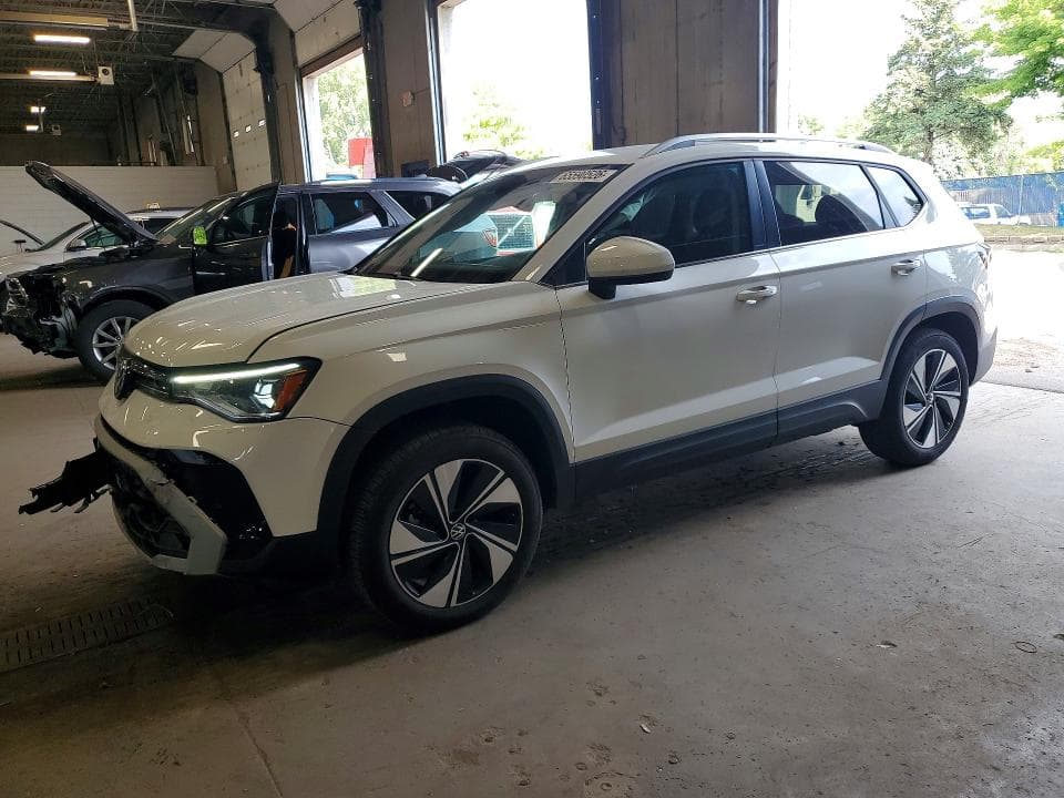 2025 VOLKSWAGEN TAOS SE